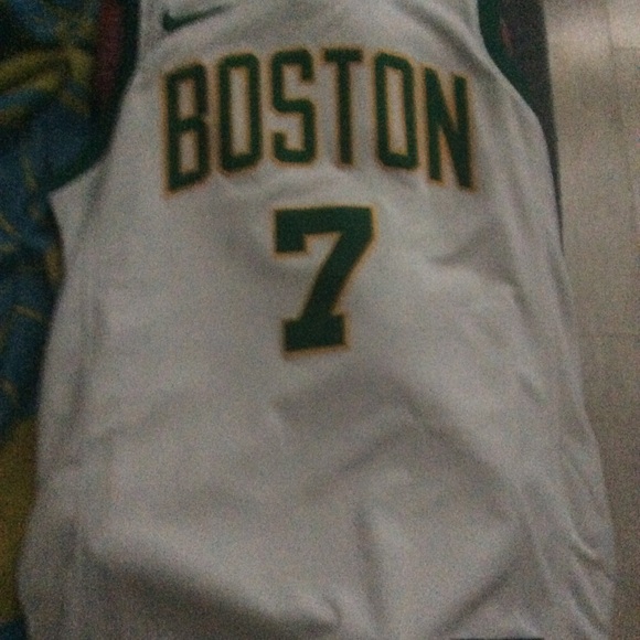 Brand new Boston Celtics Nike with tags, medium, - Picture 2 of 2